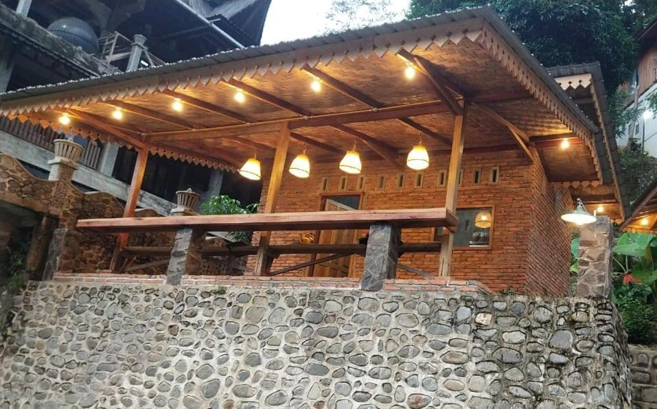 Rambai Tree Jungle Lodges Bukit Lawang Exterior photo