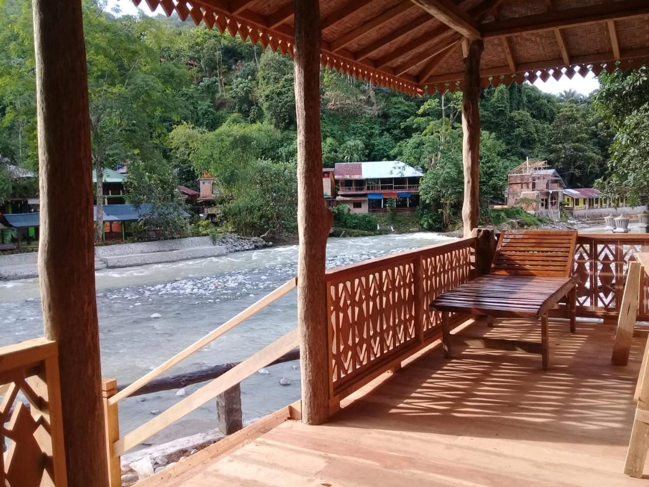 Rambai Tree Jungle Lodges Bukit Lawang Exterior photo