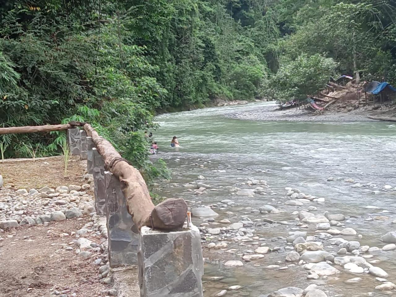 Rambai Tree Jungle Lodges Bukit Lawang Exterior photo