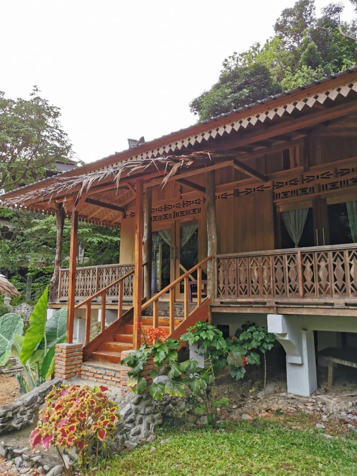 Rambai Tree Jungle Lodges Bukit Lawang Exterior photo